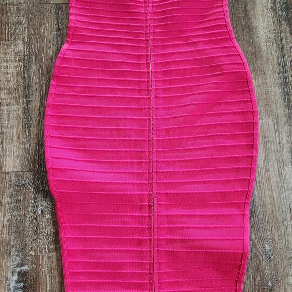 Retrofete Kylie Bandage Knit Dress in Dragon Fruit Pink Size XXS NWT Maxi - Picture 9 of 15